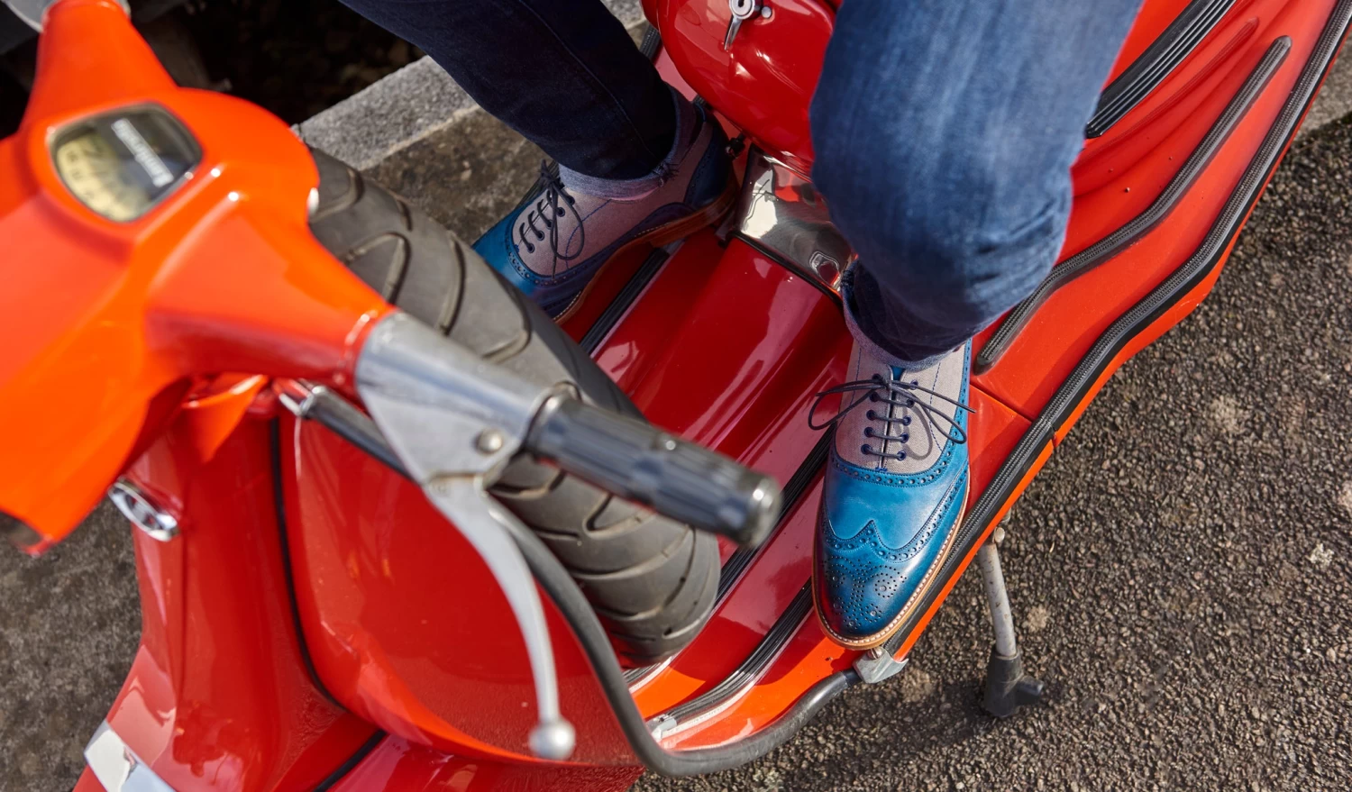 Lennon - Navy Hand Painted / Grey Canvas 7 Lennon - Navy Hand Painted / Grey Canvas - Image 5